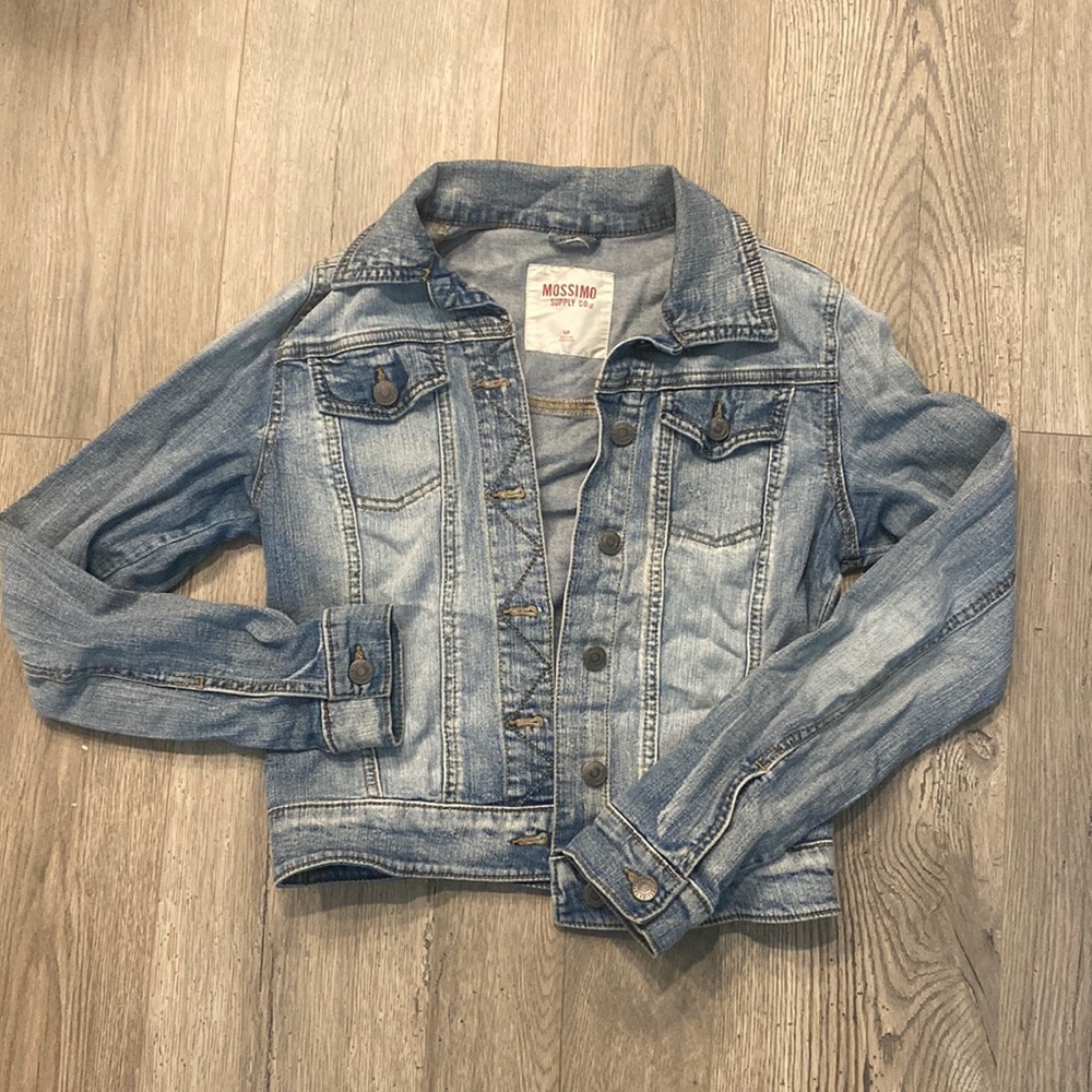 SOLD Mossimo supply, Co. jean jacket